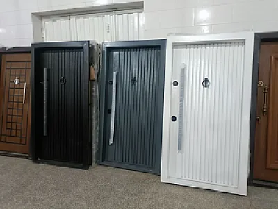 شهر درب (ضدسرقت چوبی pvc برقی دوجداره)