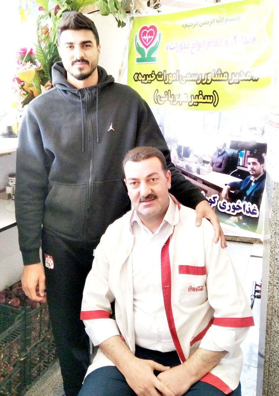 تهیه غذای طلا - رستوران در ارومیه - تصویر 2