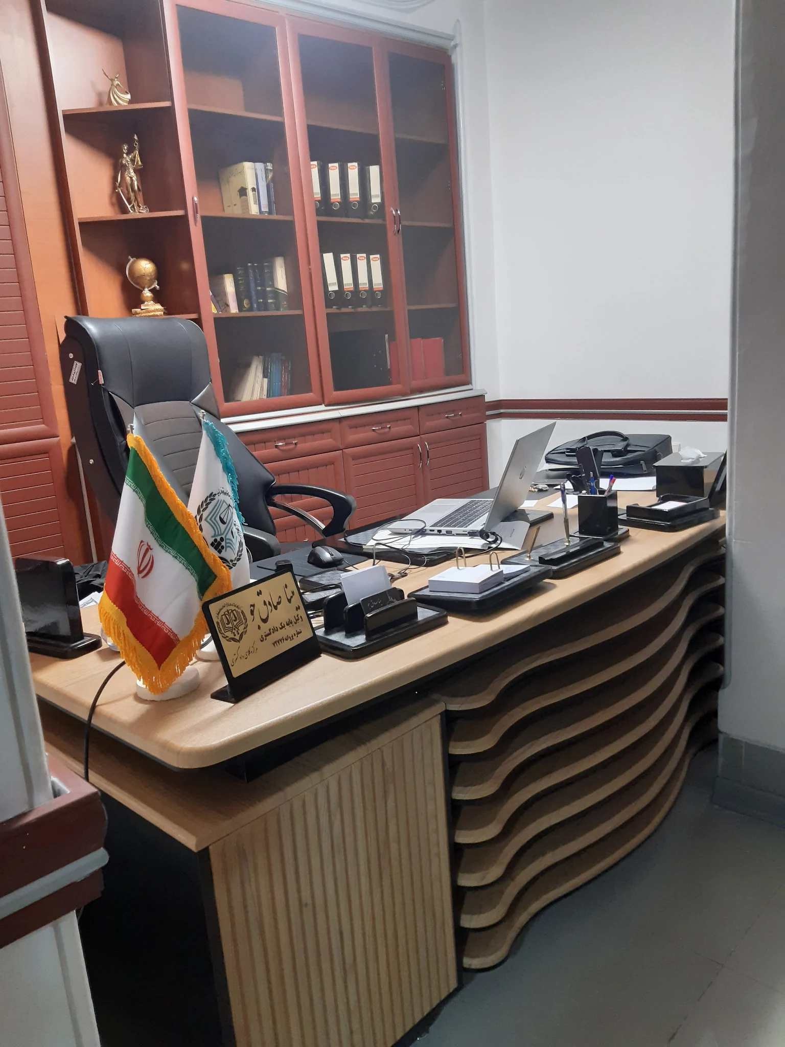 دفتر وکالت مینا صادق جو - دفتر وکالت در ارومیه