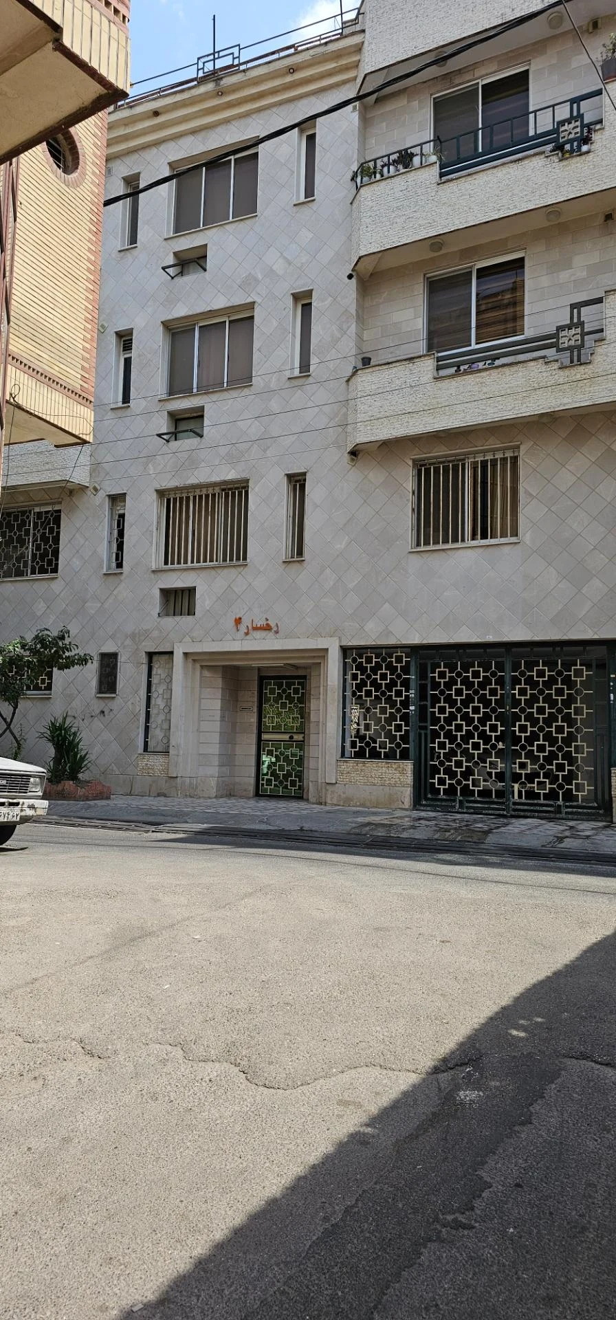 آپارتمان مادر - تصویر 4