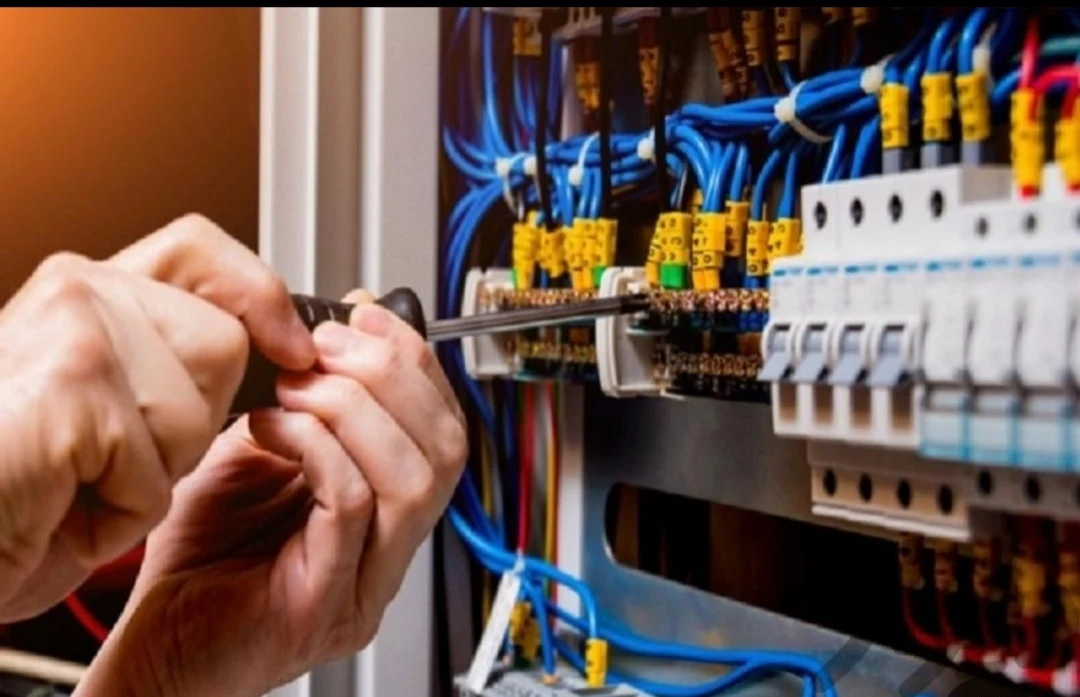 برقکاری ساختمان ونصب آنتن دیجیتال - تصویر 4