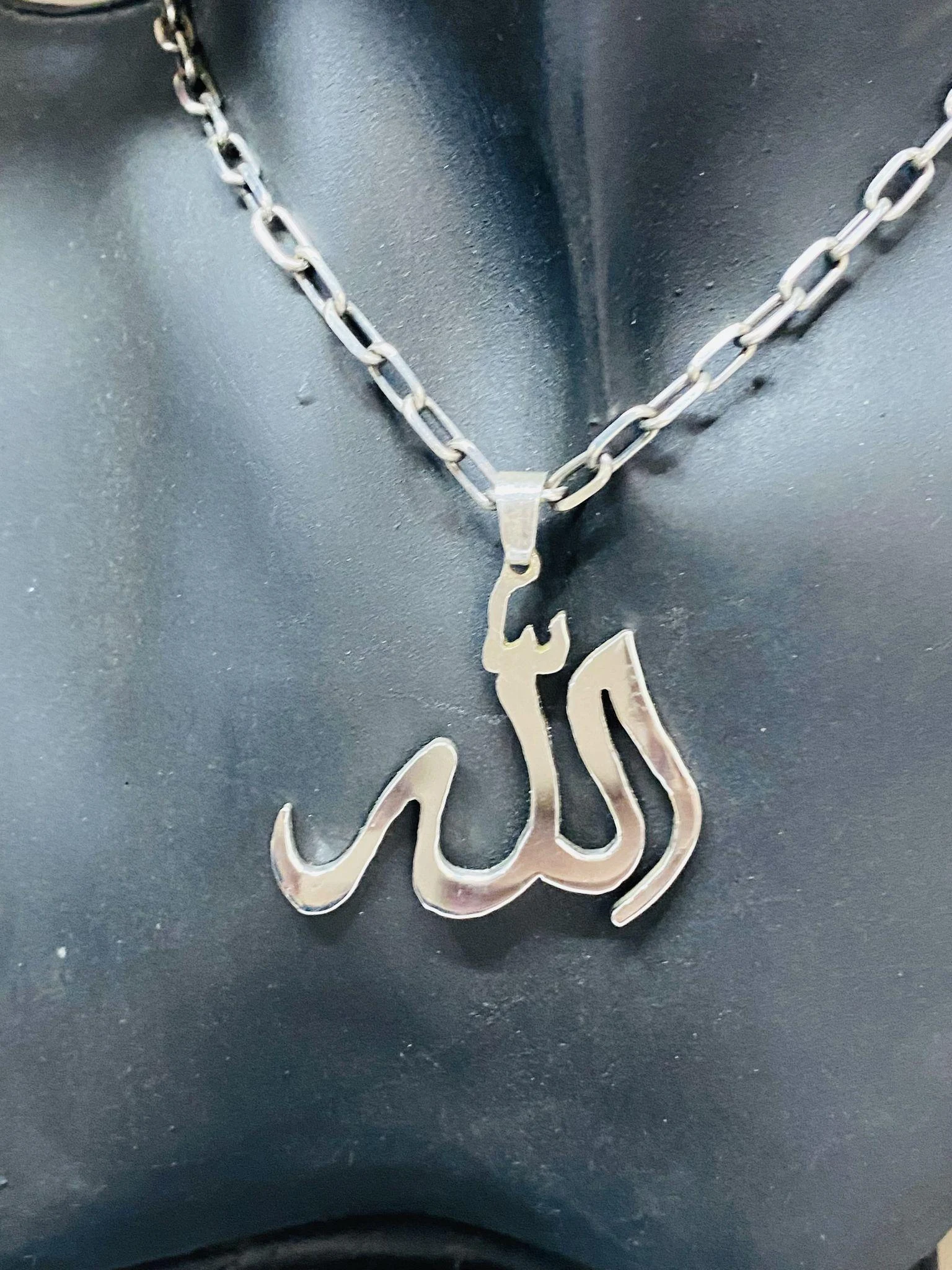 طلاسازی و جواهرسازی آرنیکا