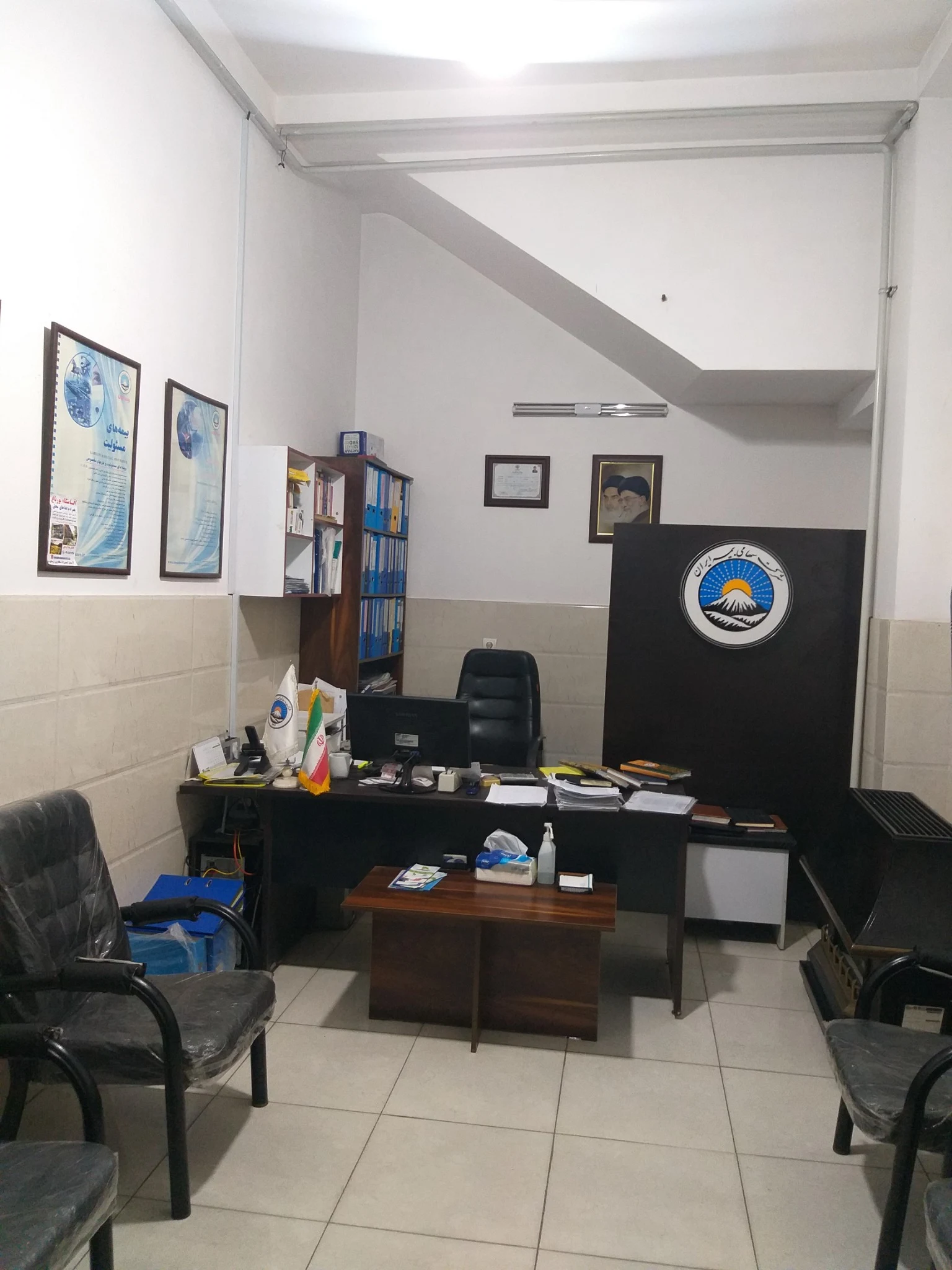 نمایندگی بیمه ایران آقای قبادی