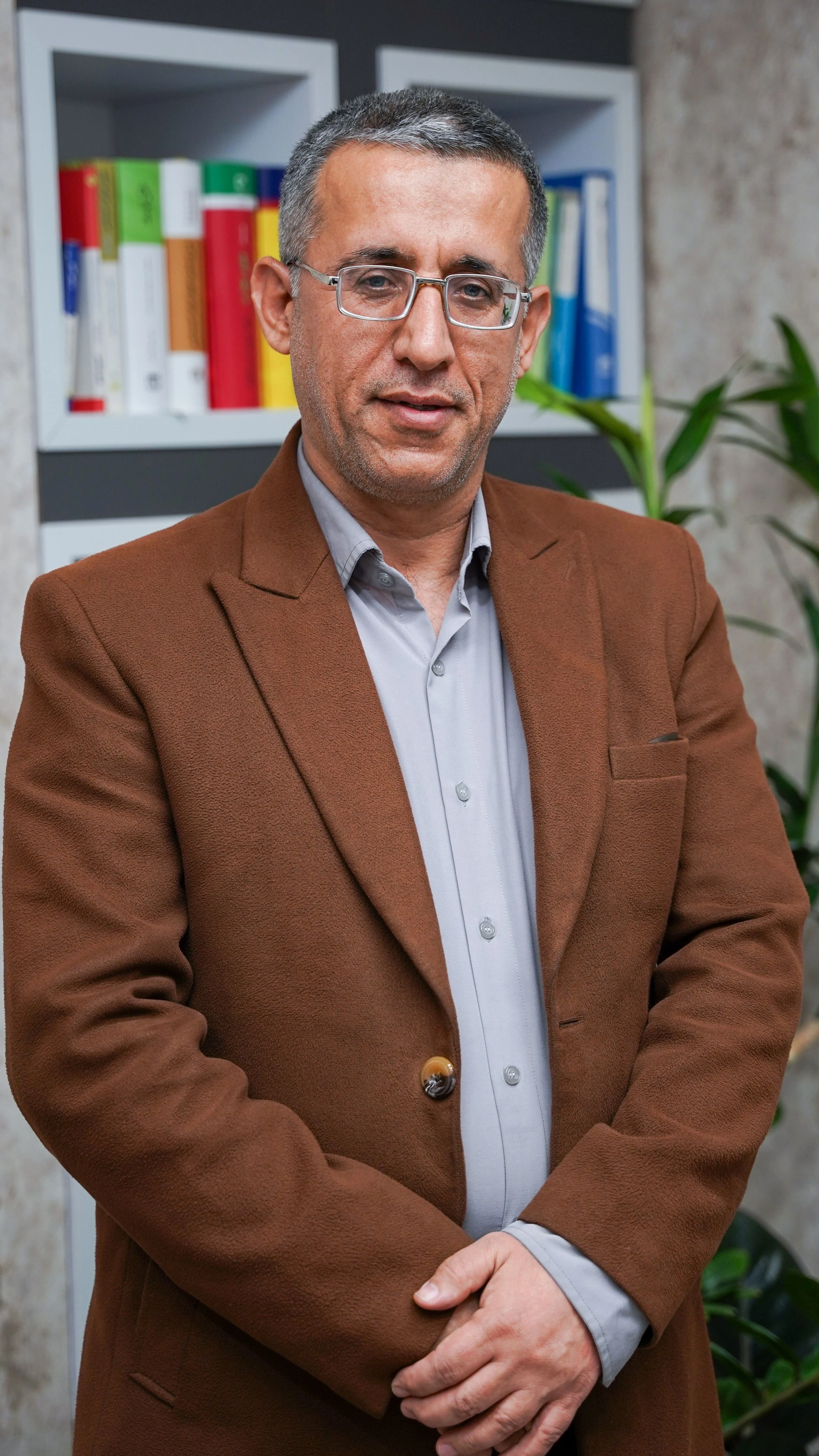 وکیل عباس حسین زاده