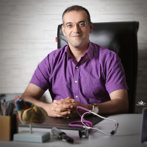 دکتر مهرداد یاوری کیا