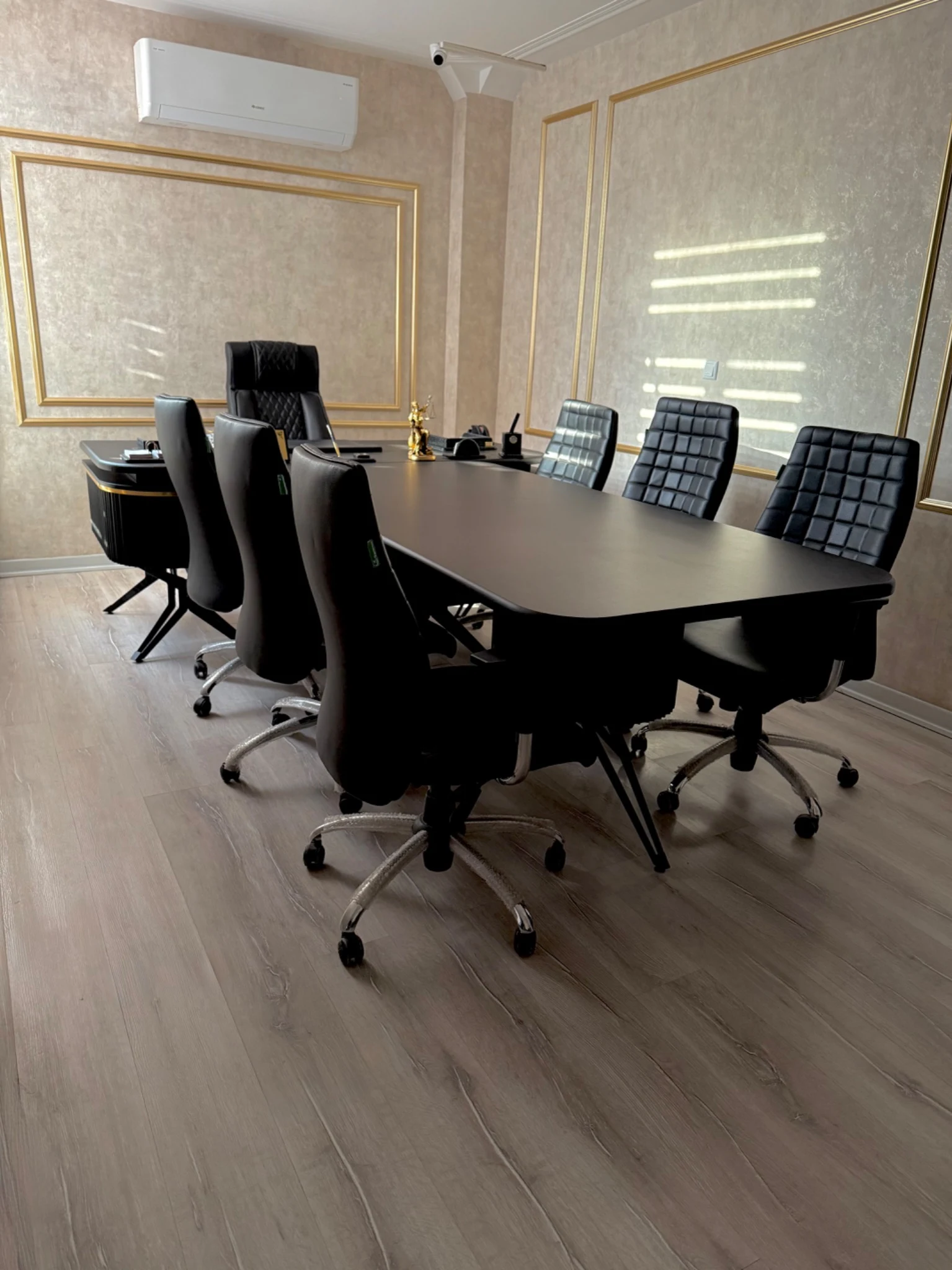 مرضیه اورک پور وکیل پایه یک دادگستری