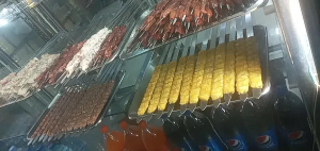 نان داغ کباب داغ دنیای جگر