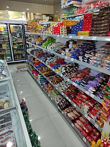 فروشگاه پدر و لبنیات نادری