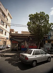 نان داغ کباب داغ