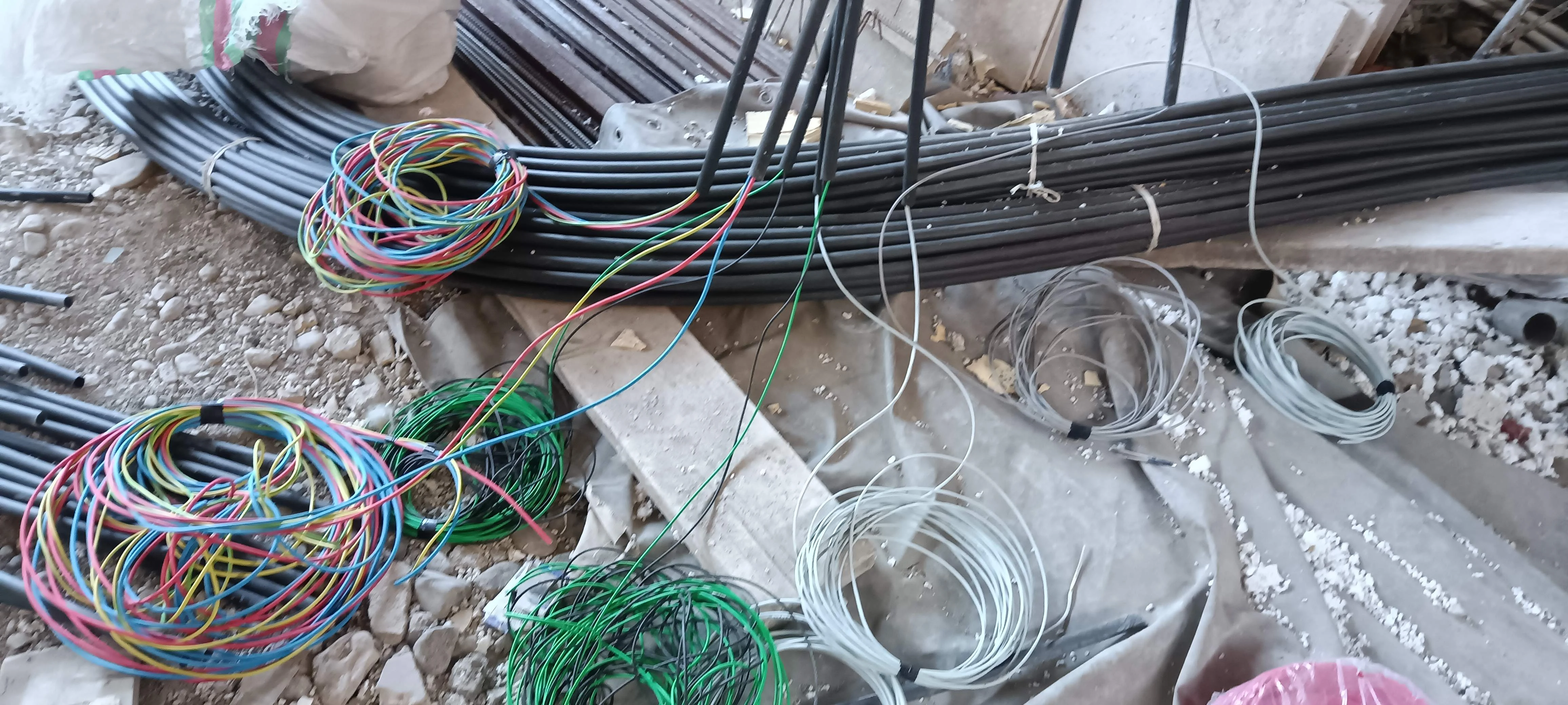 برقکاری هاتف