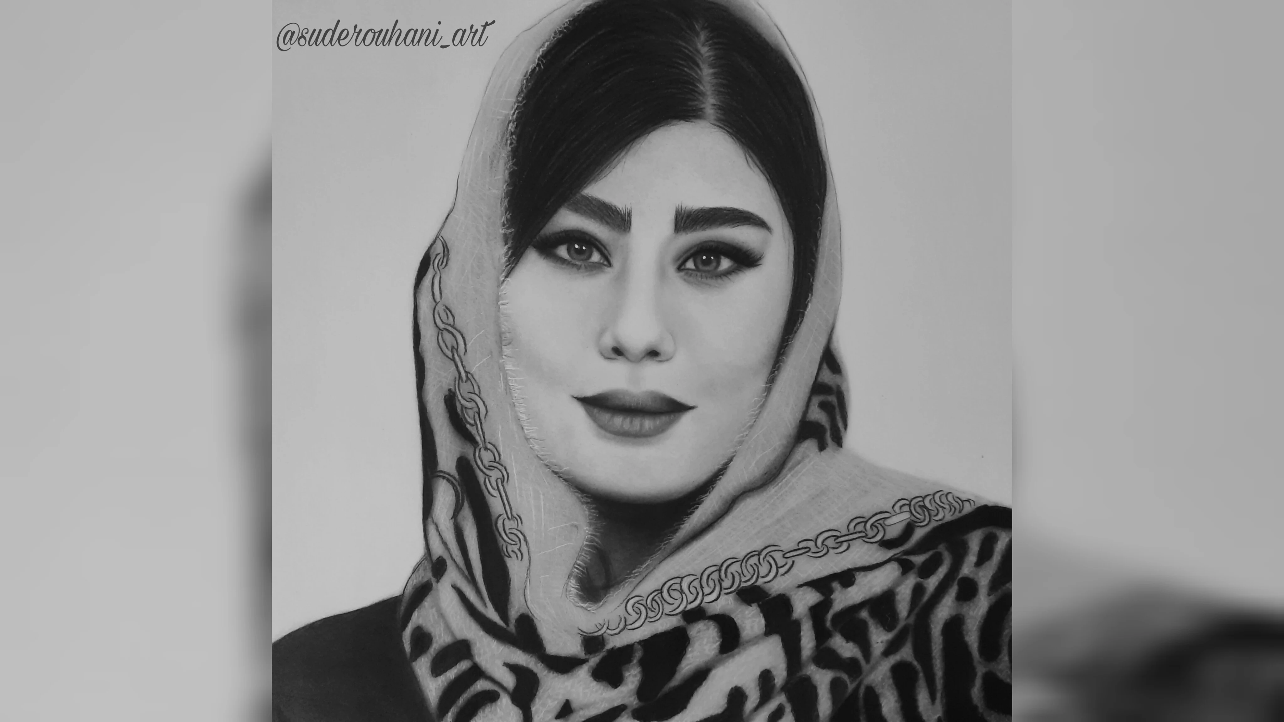 طراحی چهره سیاه قلم سوده - تصویر 2