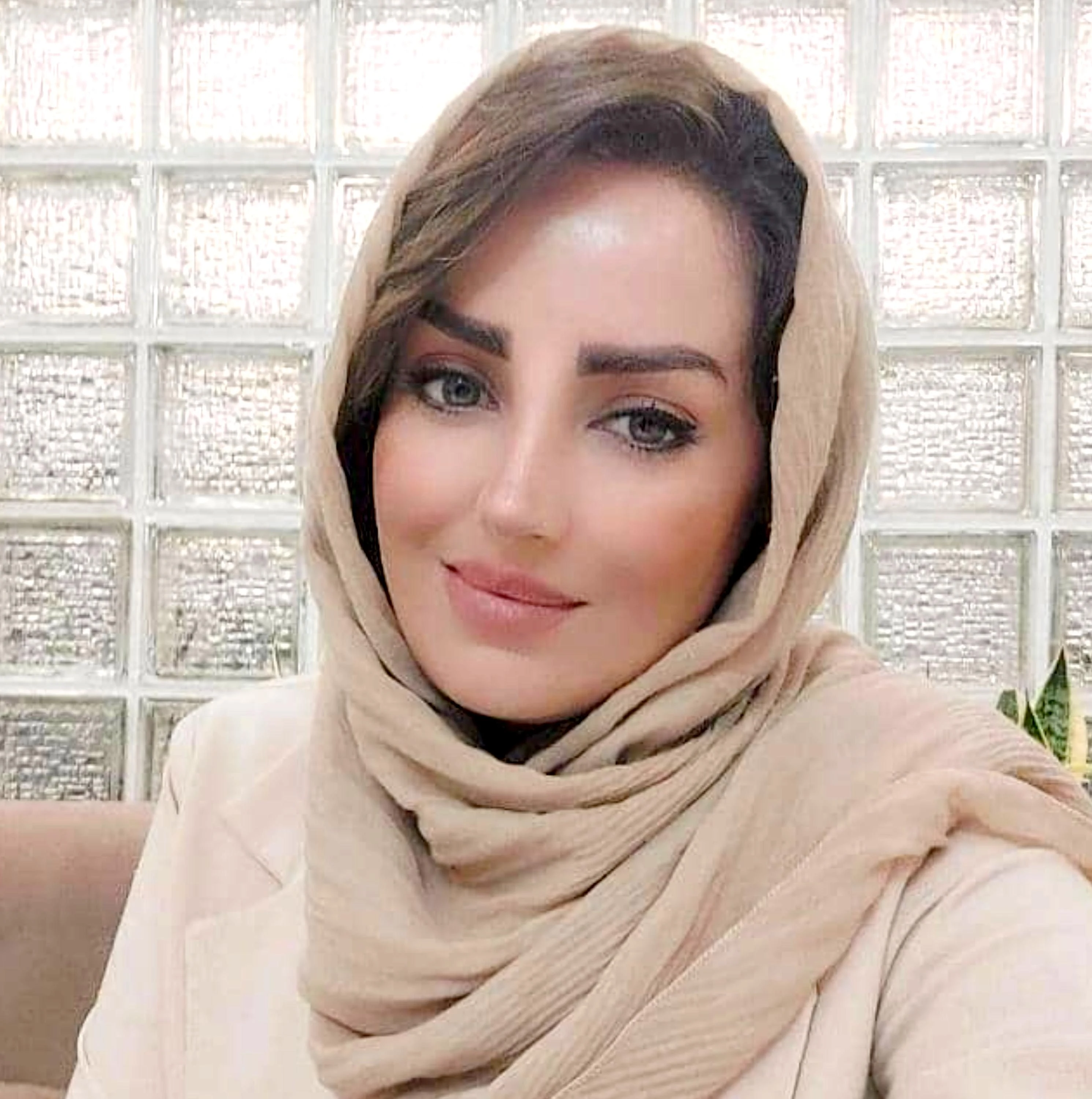 وکیل آزیتا حسینائی