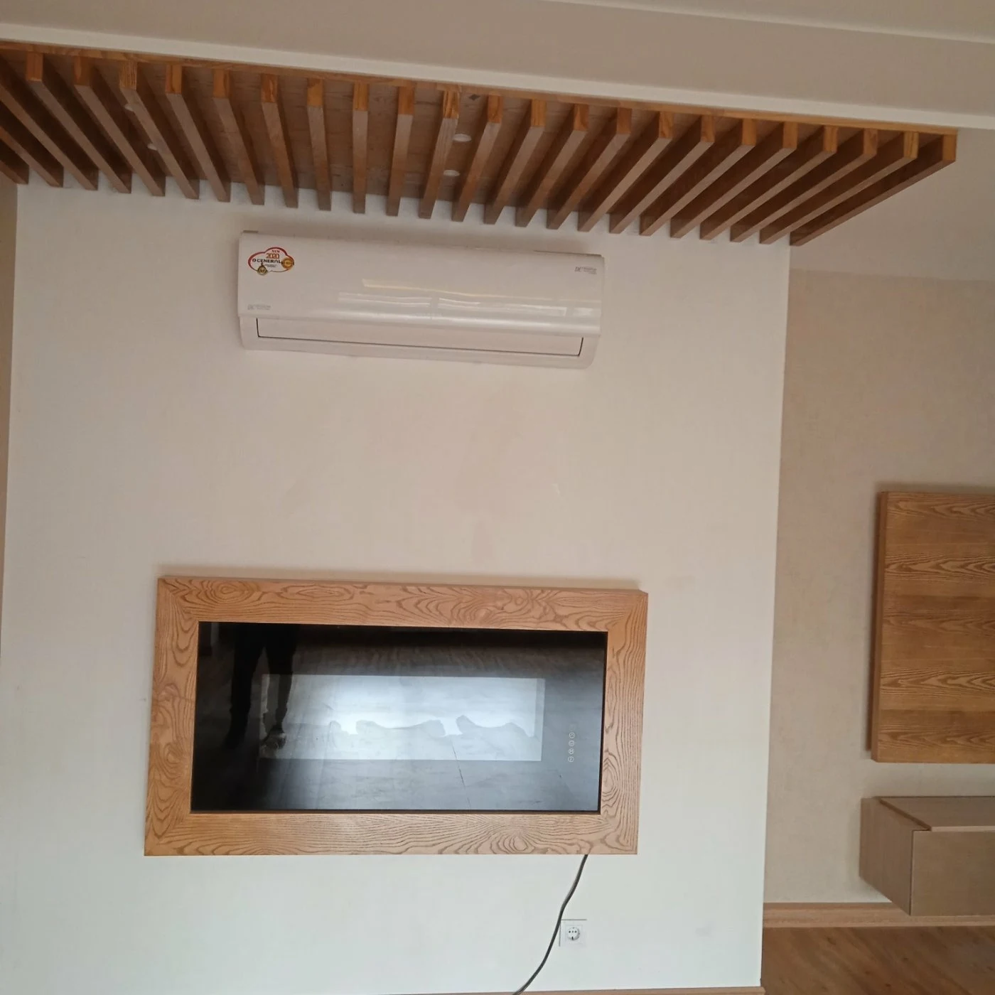 تاسیسات گرمایشی و سرمایشی لایق