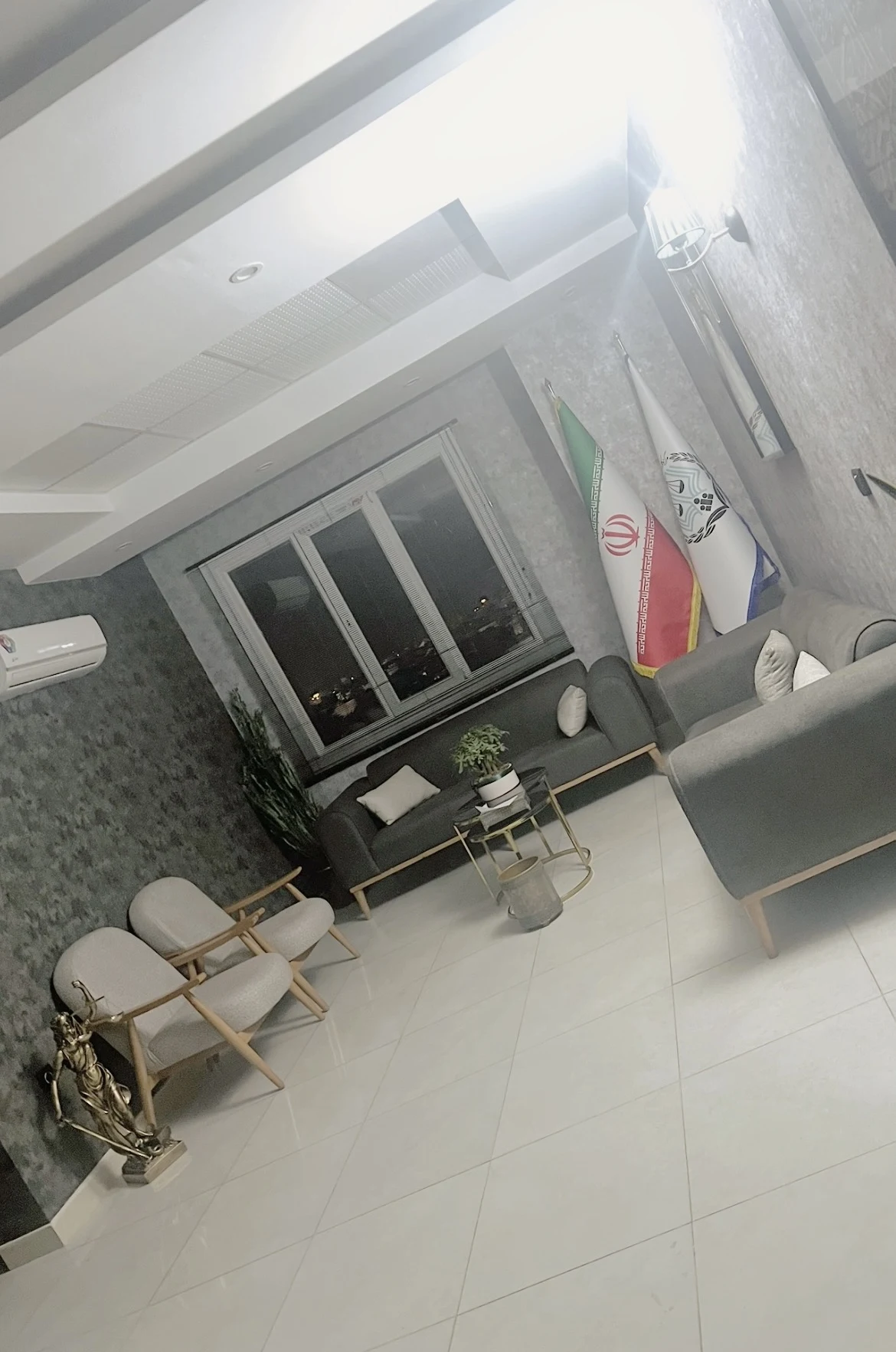 وکیل پایه یک دادگستری محیا حسینی