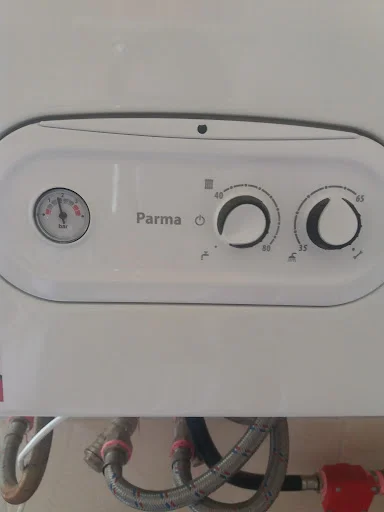 خدمات فنی نوین سرویس - تعمیر پکیج در تبریز