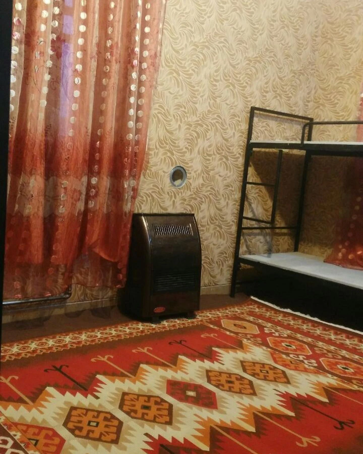 خوابگاه دخترانه محدثه 1 - خوابگاه و پانسیون در شیراز - تصویر 2