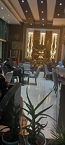 رستوران و کافی شاپ وحید