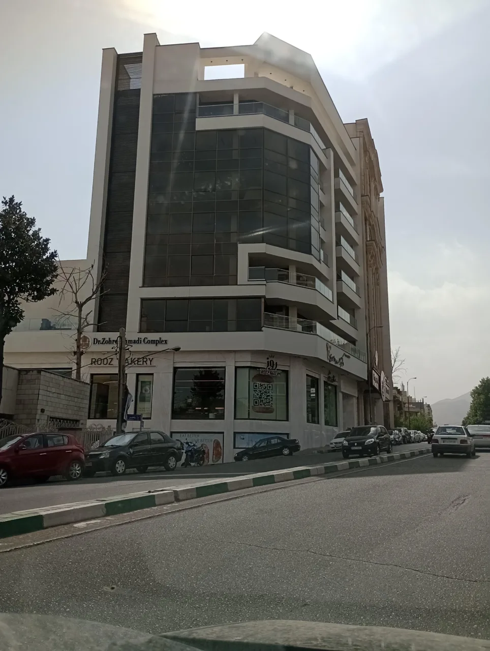 نان و شیرینی روز - تصویر 2