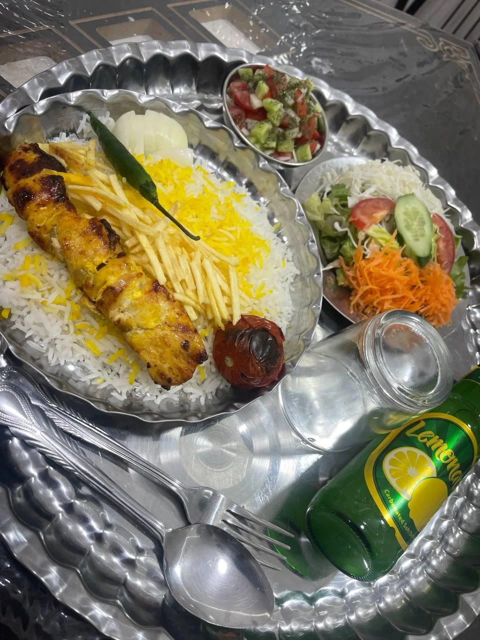 غذا خوری خان سالار
