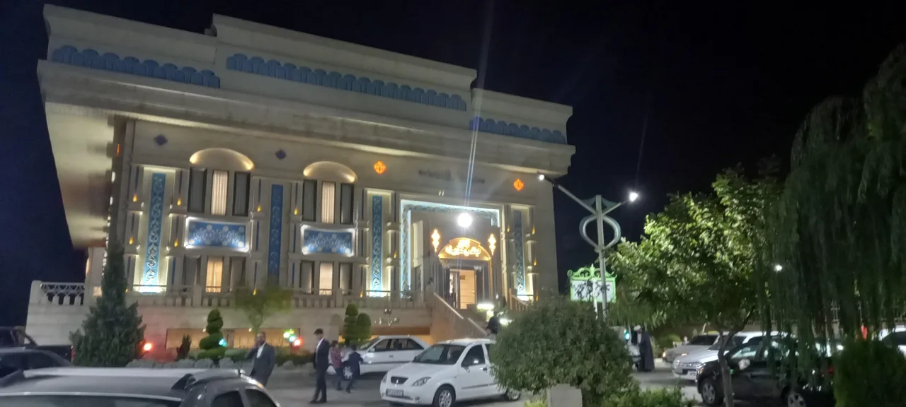تالار پذیرایی هویزه