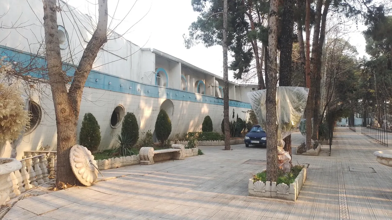 تالار پذیرایی کشتی ارم - تصویر 3