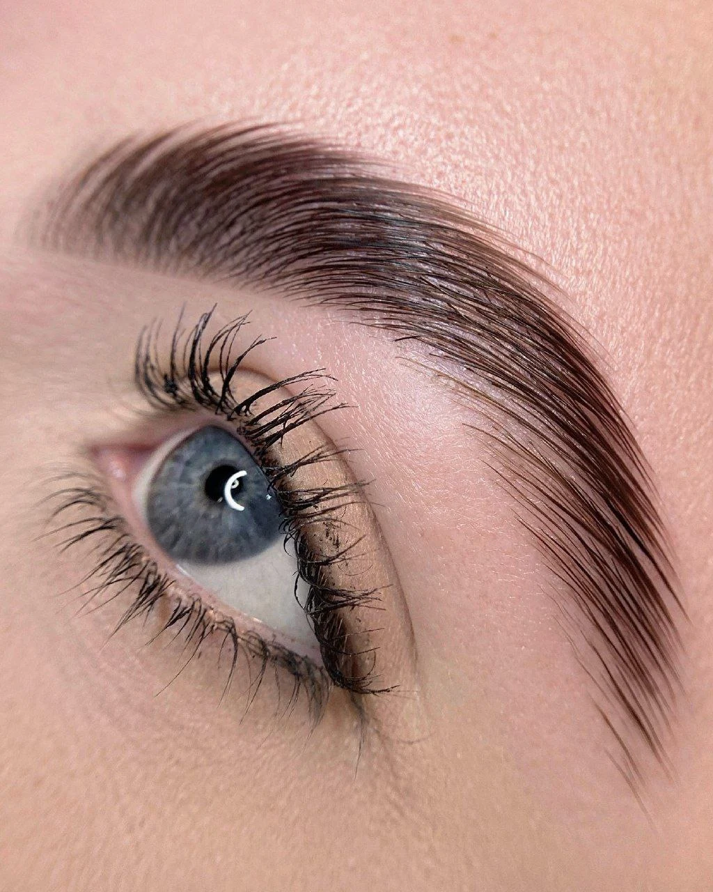 mishen nail - کاشت ناخن در کرج