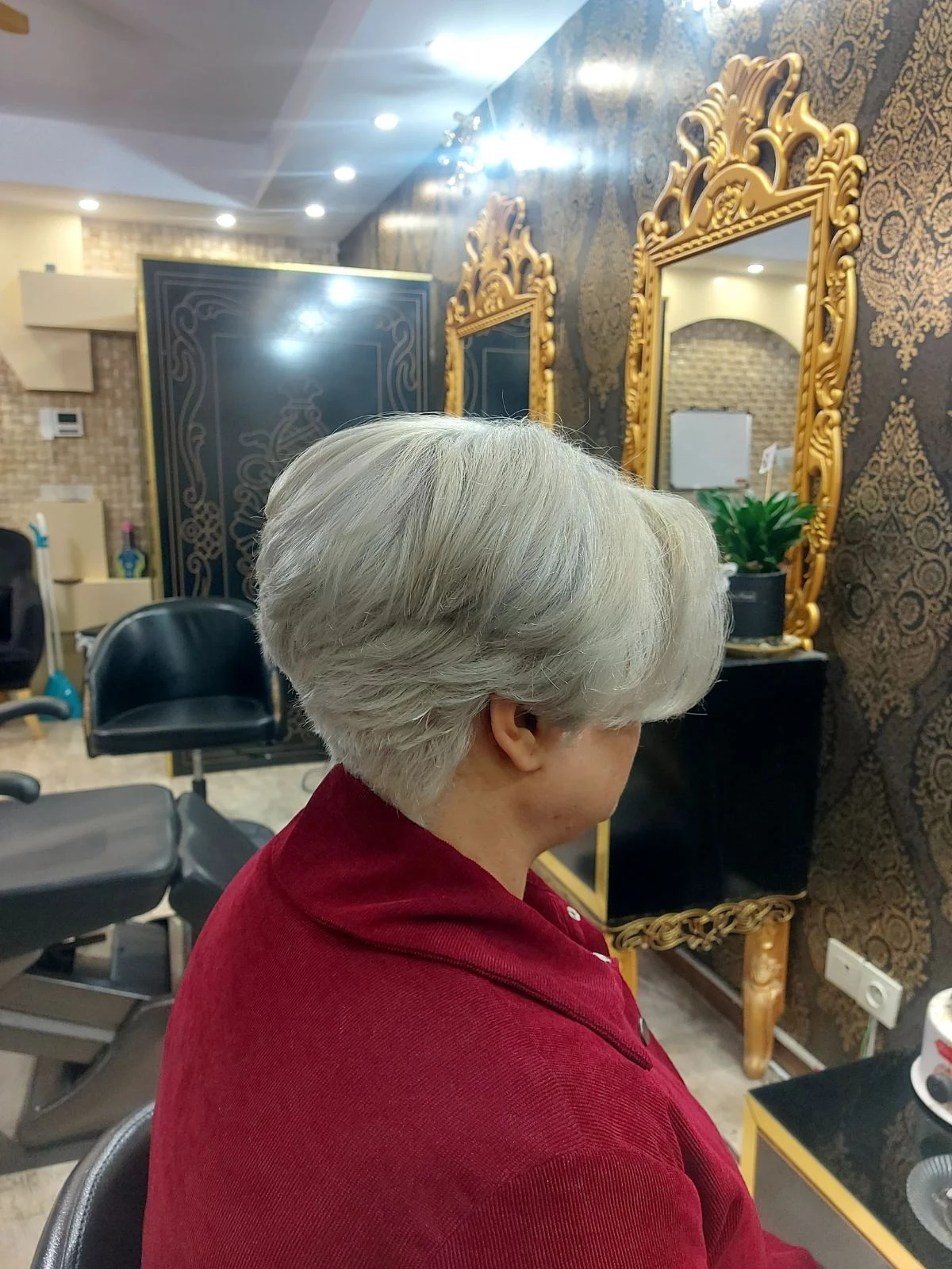 آموزشگاه  زیبایی افسانه آرا - کلینیک پوست و زیبایی در کرج - تصویر 5