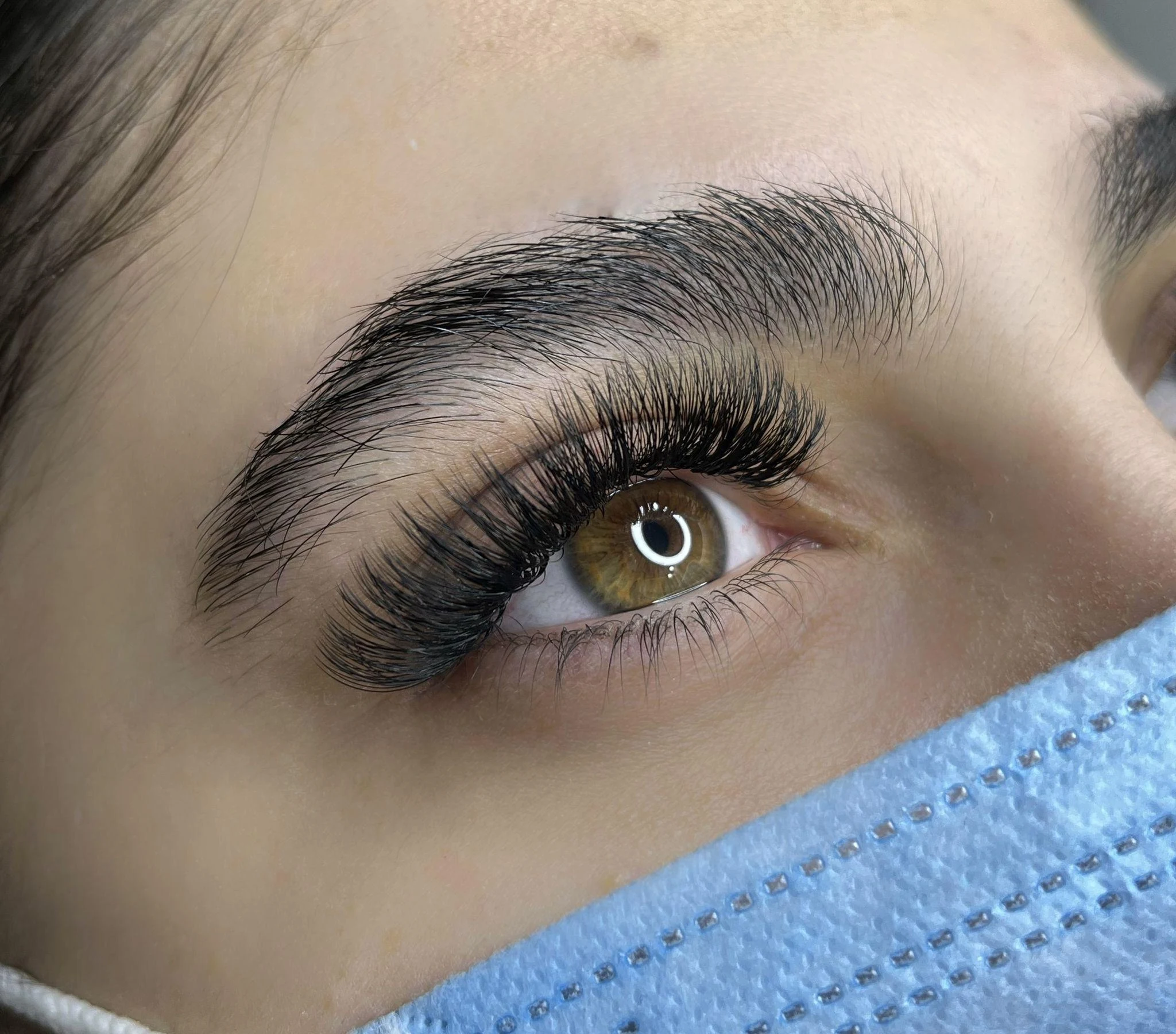 خدمات تخصصی اکستنشن مژه و لیفت ابرو و مژه - آرایشگاه زنانه در کرج