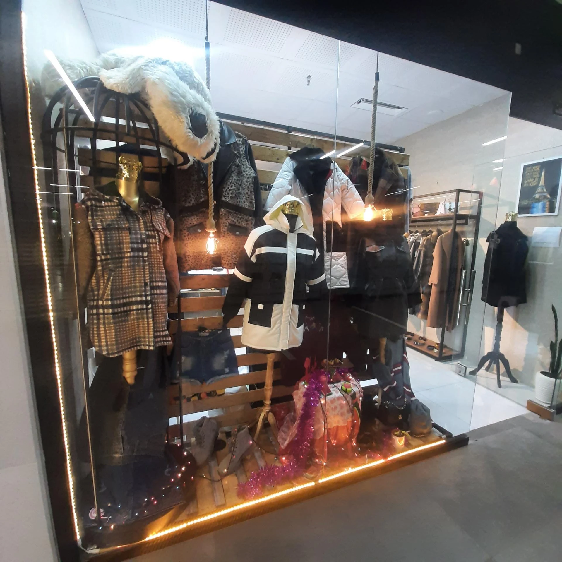 خانه دوخت روژانو