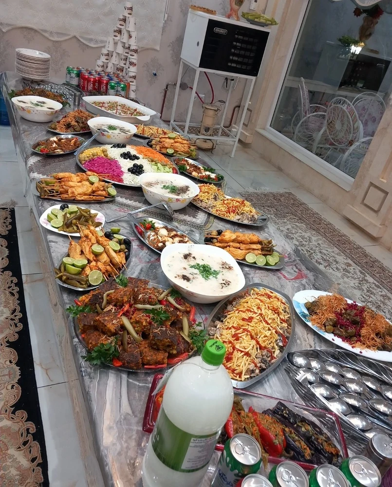 خدمات پذیرایی و نظافتی میرزایی