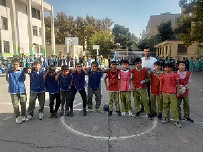 دبستان پسرانه حذیف یمانی