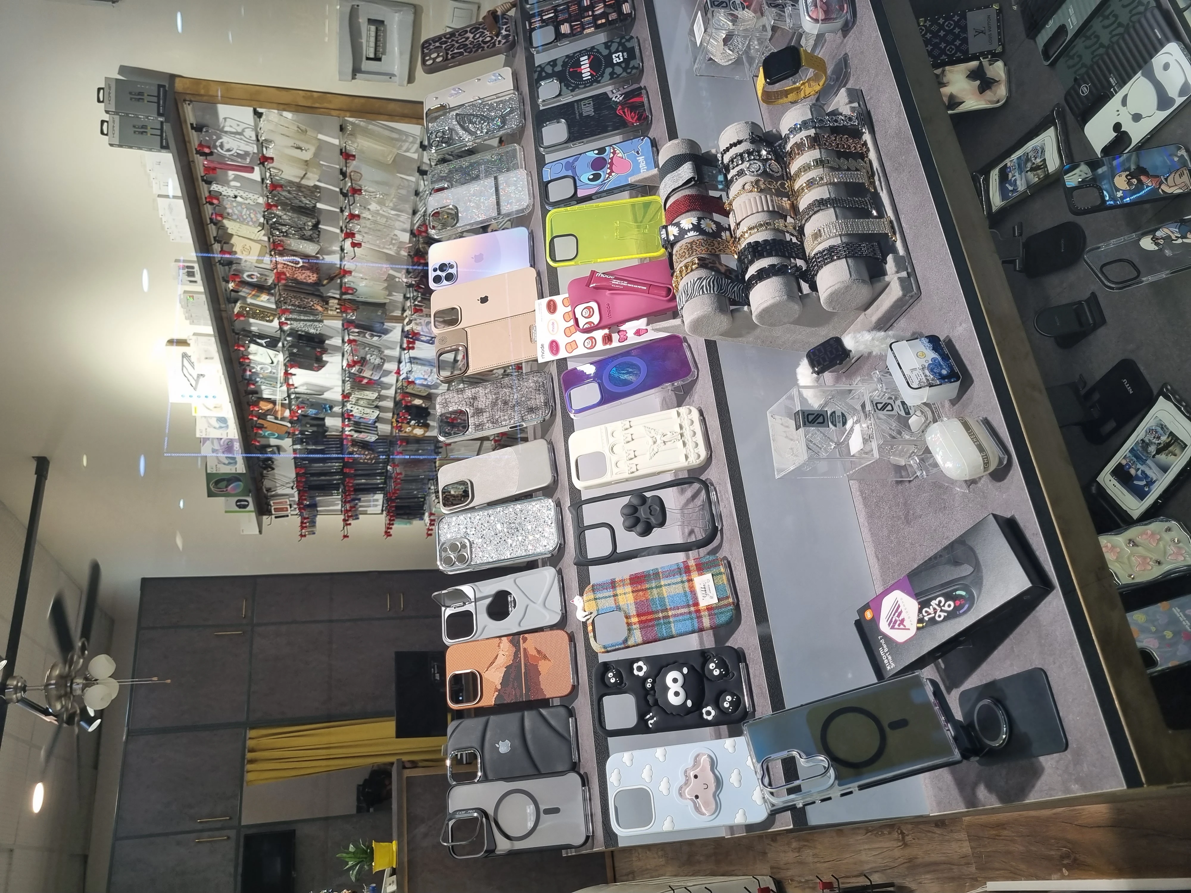 فروشگاه قاب گوشی آذرکیس