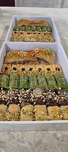 قنادی گلپر