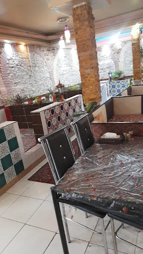 سفره خانه سنتی سایه