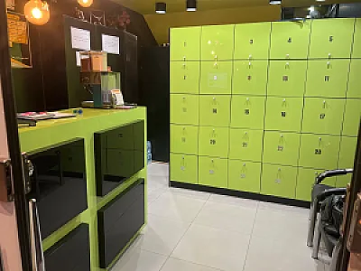 باشگاه بدنسازی FIRST(با تخفیفات ویژه)