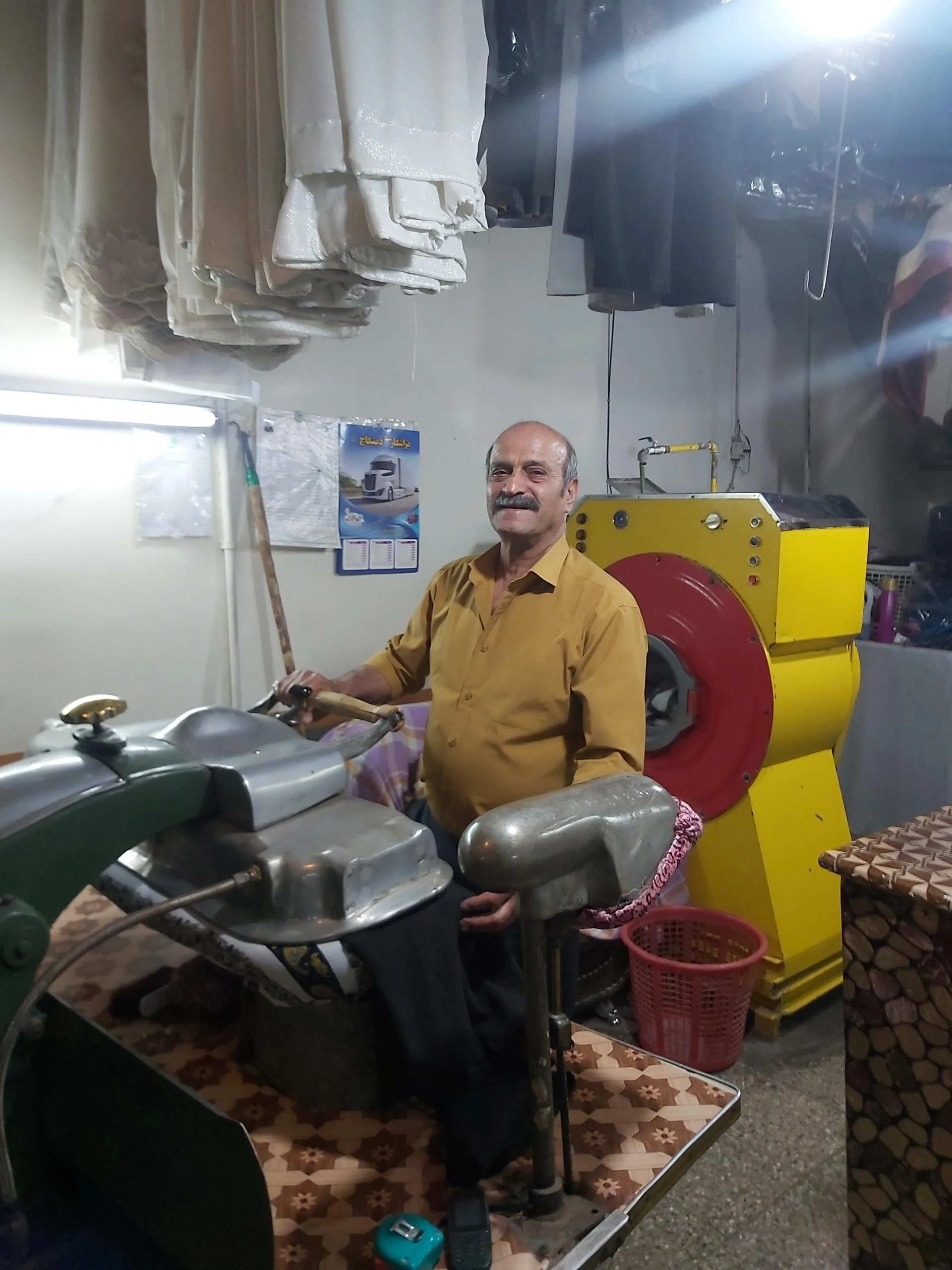 خشکشویی برازنده - تصویر 2