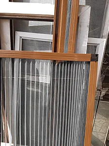 توری پلیسه upvc