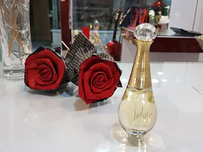 فروشگاه عطر و ادکلن و قلب من