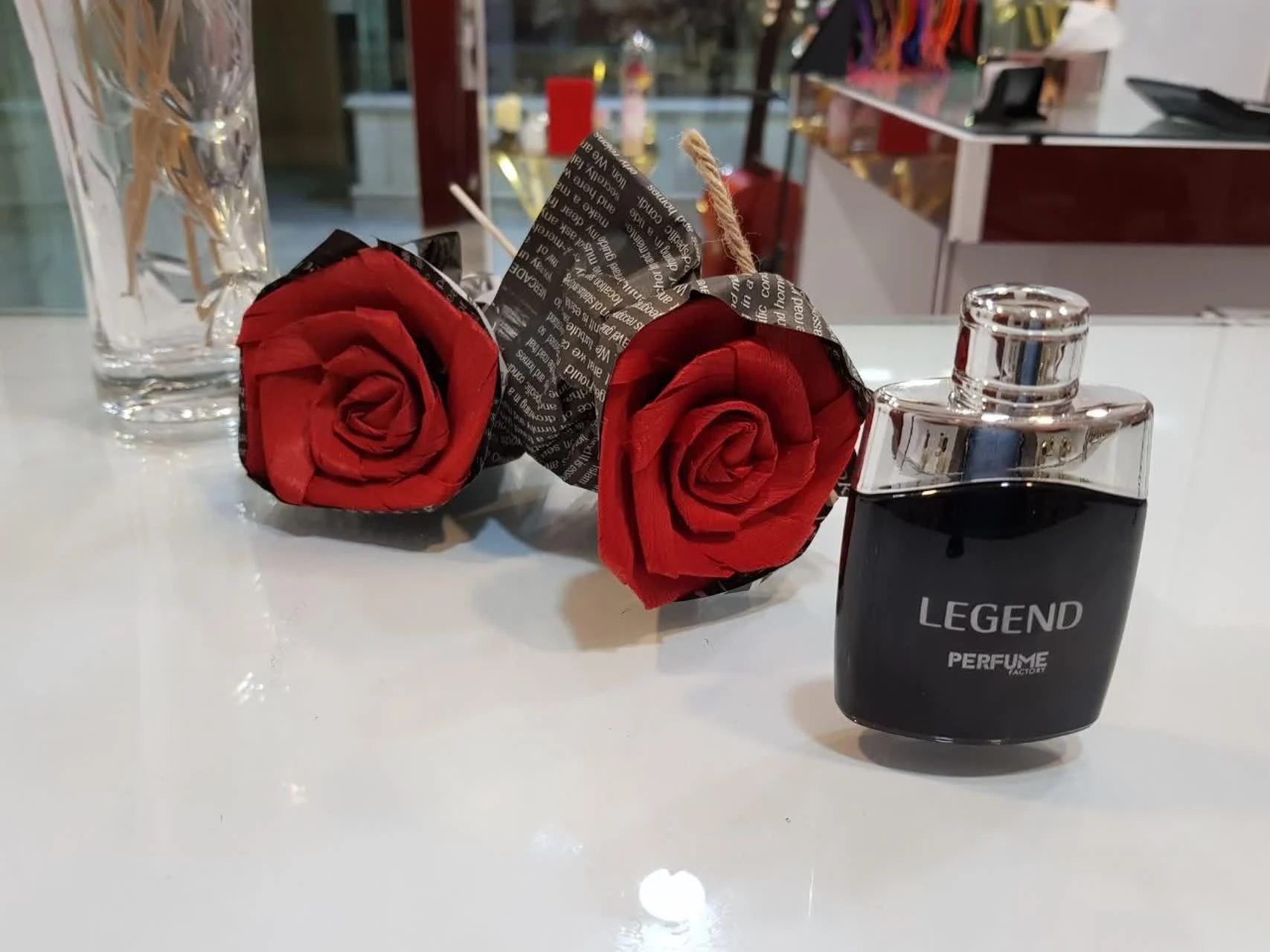 فروشگاه عطر و ادکلن و قلب من - تصویر 3