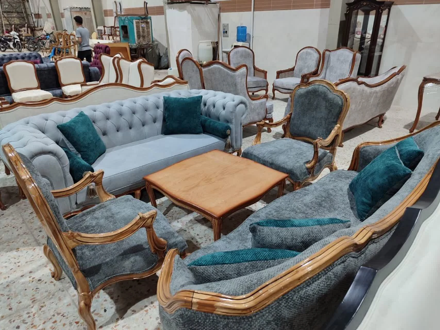 مبلمان خوش نشین اصفهان