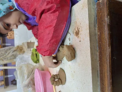 کارگاه آموزشی سفالگری کودک  و نوجوان رادمهر