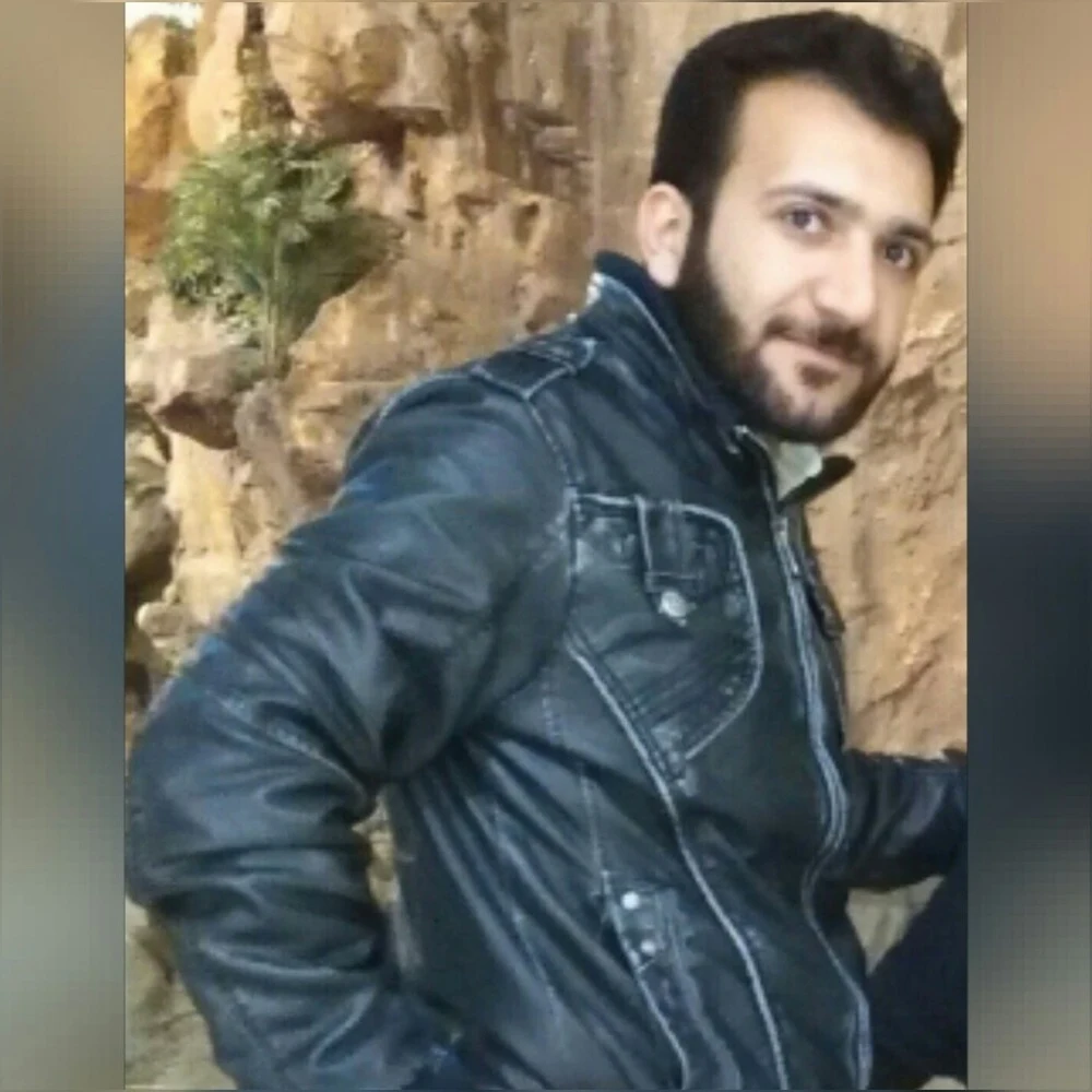 محمود احمدی