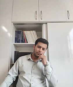 وکیل پایه یک دادگستری