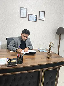 وکیل علیرضا قدمیاری