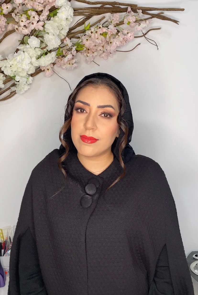 میکاپ ساحل - آموزشگاه آرایشگری در مشهد - تصویر 2