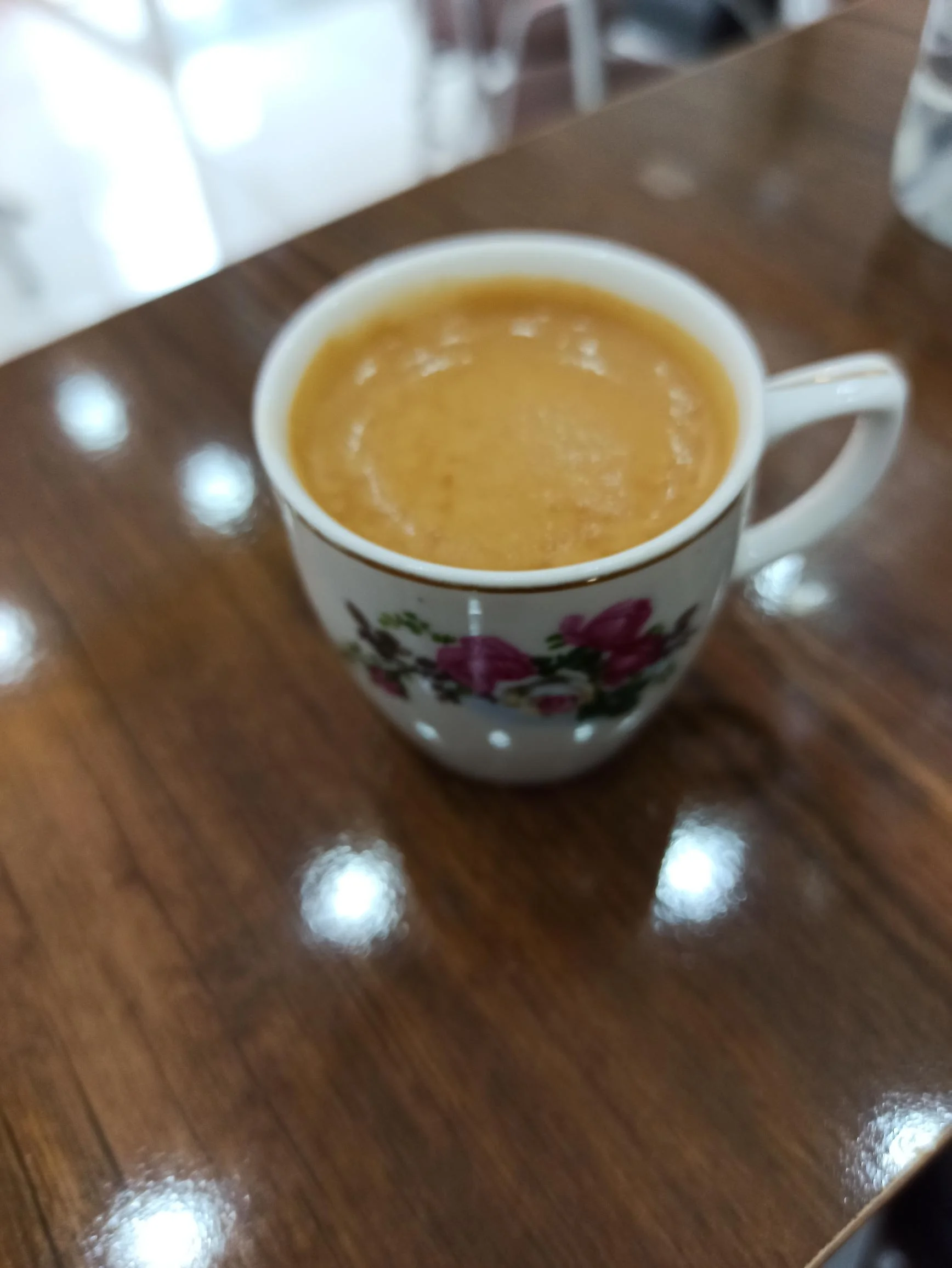 پیتزا ساندویچ و قهوه امیر