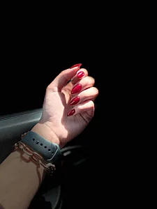 خدمات تخصصی ناخن💅 ندا رازنهان-ندلی نیل