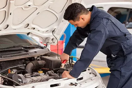 تعمیرگاه اتومبیل حقیقت