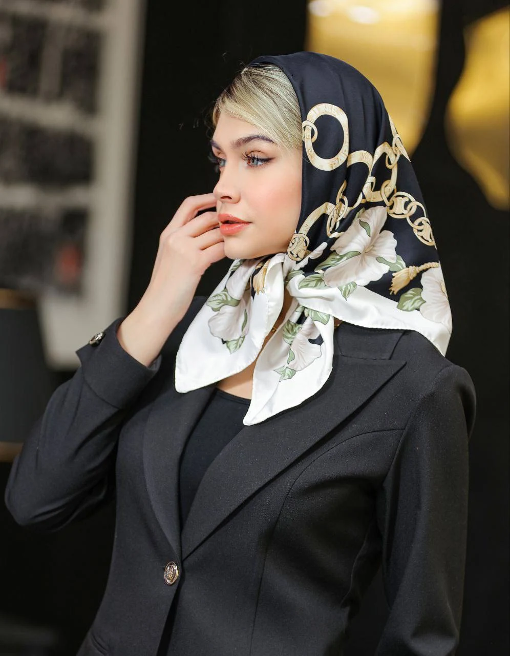 سیلک انواع روسری و شال باکیفیت - پوشاک زنانه در مشهد - تصویر 2