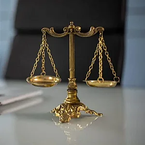 وکیل یاقوت